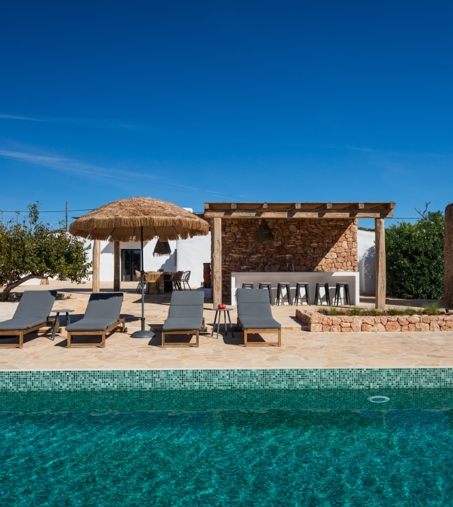 Resa Estates finca sale koop ibiza Jorge house pool.jpg